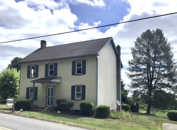 Public Real Estate Auction 40+/- Ac. Farm Lancaster Co.