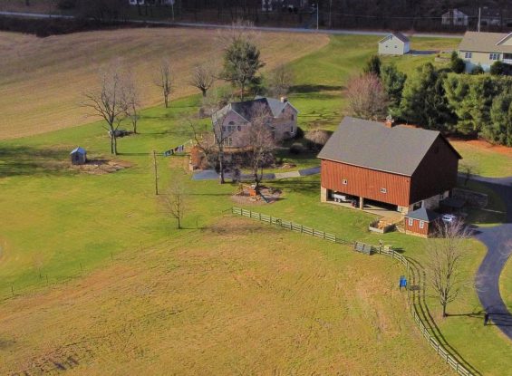 Silent Auction – 1325 Birdell Rd