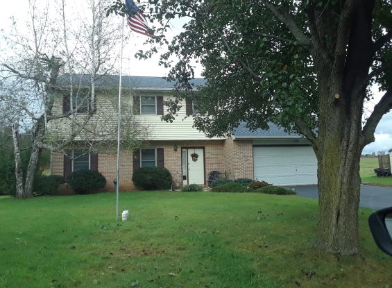 Public Auction- 865 Matthew Dr, Stevens, PA 17578
