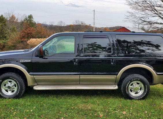 2005 Ford Excursion- Online Auction