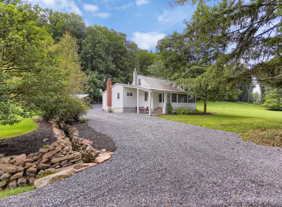 Public Real Estate Auction +/- 5.76 Acres Juniata County