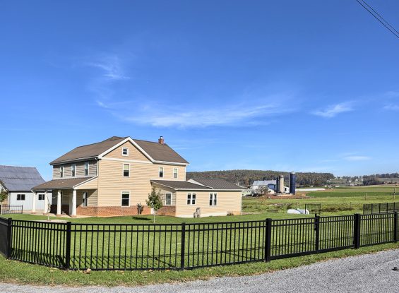 1857 N Churchtown Rd, East Earl, PA 17519