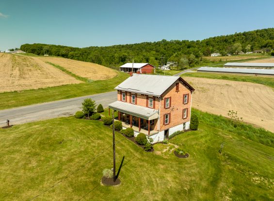 Public Real Estate Auction Farm & Equip. – Snyder County