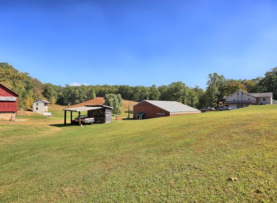 6376 Spring Rd, Shermans Dale, PA 17090
