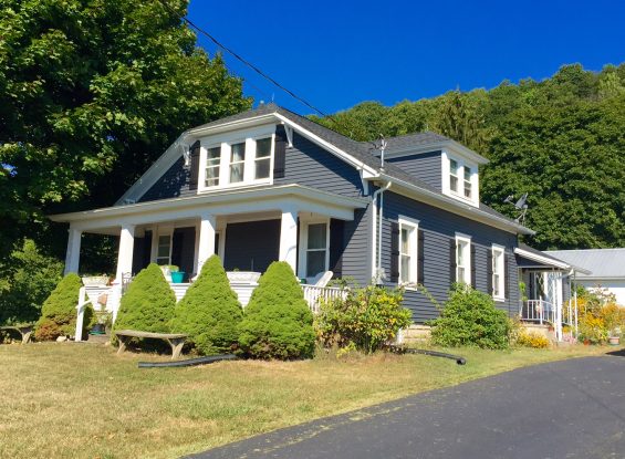 521 Sand Valley Rd, Richfield, PA 17086