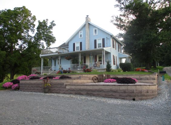 Public Real Estate Auction- 305 Boot Jack Rd, Narvon, PA 17555