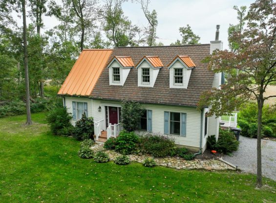 Public Real Estate Auction 2.1+/- Acres Lancaster C.