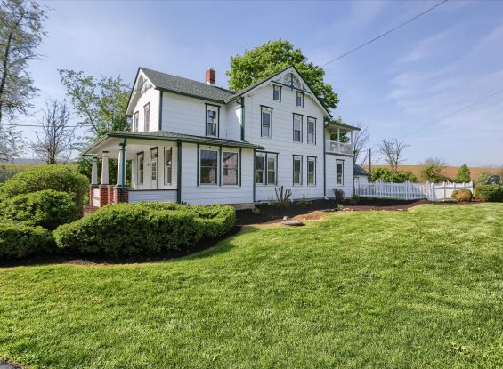 Public Real Estate Auction 11.7+/- Ac. Perry County