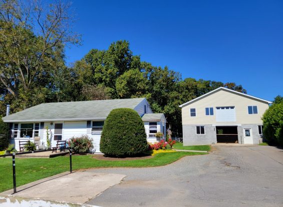 Public Auction – 874 Pumping Station Rd