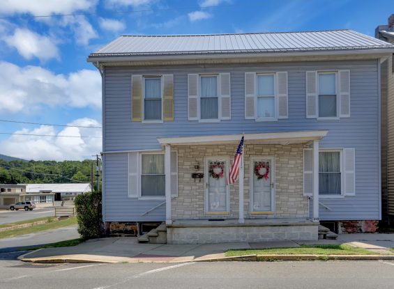 Public Real Estate Auction Duplex in Newport, Perry County