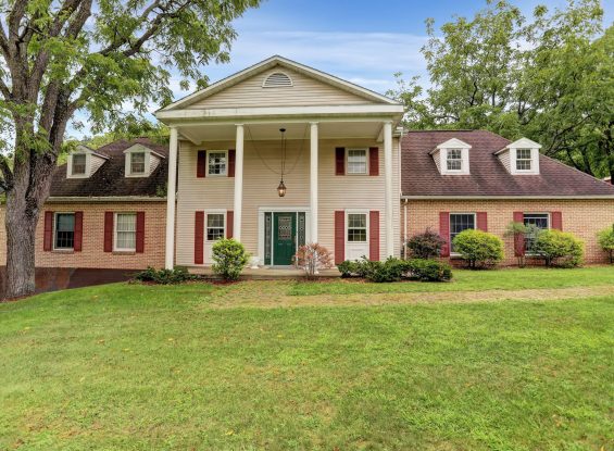 Public Auction – 1166 Beaver Ridge Rd