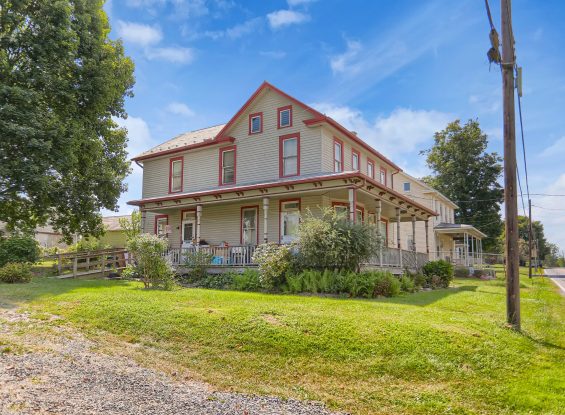 Public Real Estate Auction 0.75 Ac. w/Personal Prop. Perry Co.