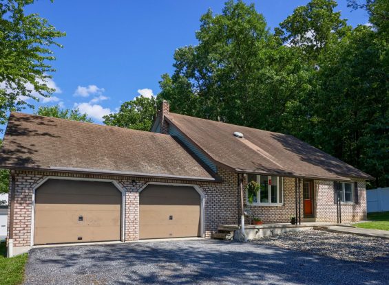 Public Real Estate Auction 8.7+/- Ac. Lebanon Co.